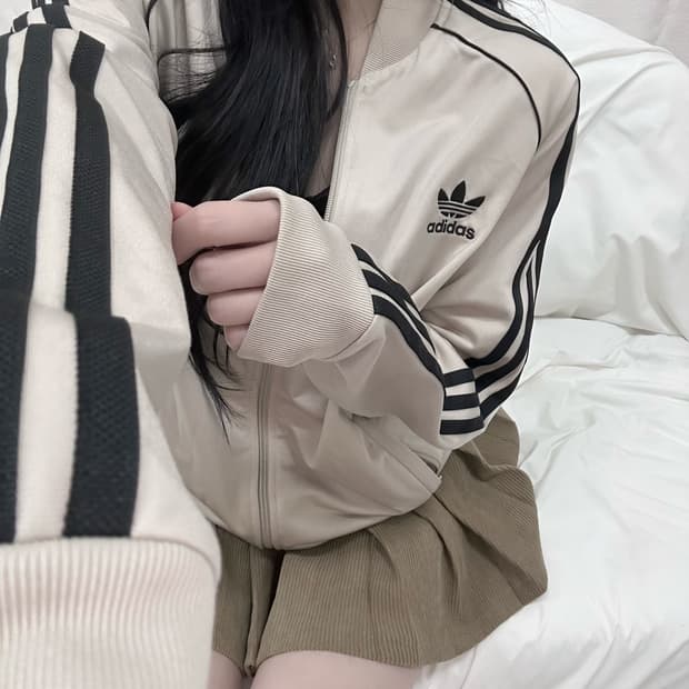 아디다스 베이지 져지