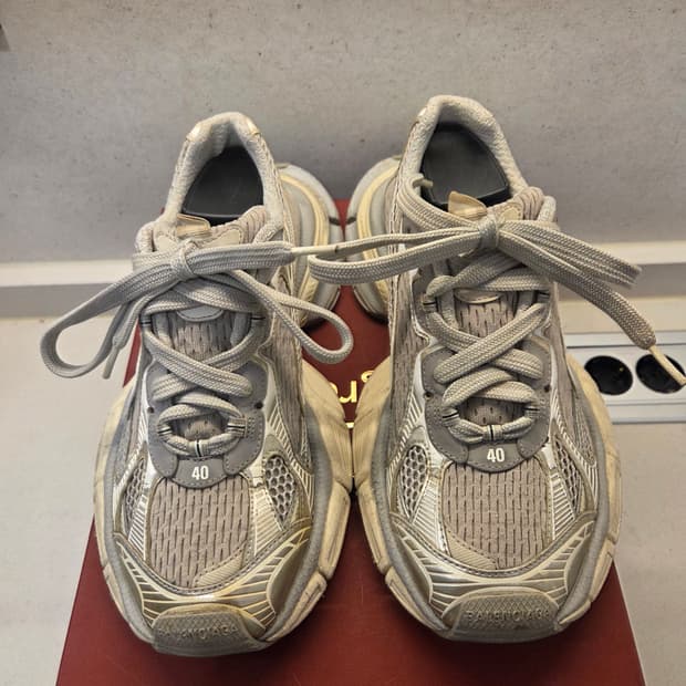 발렌시아가 3XL 에그쉘 40