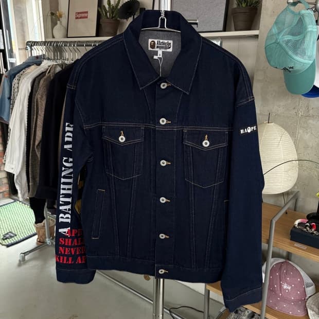 베이프 희귀 1대장 트리커 자켓