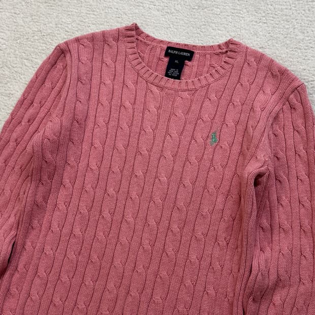 폴로 연핑크 케이블 니트