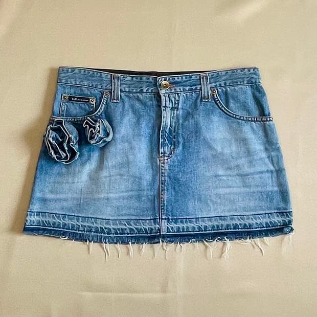 [D&G Dolce & Gabbana] 데님 플라워 프린지 미니 스커트