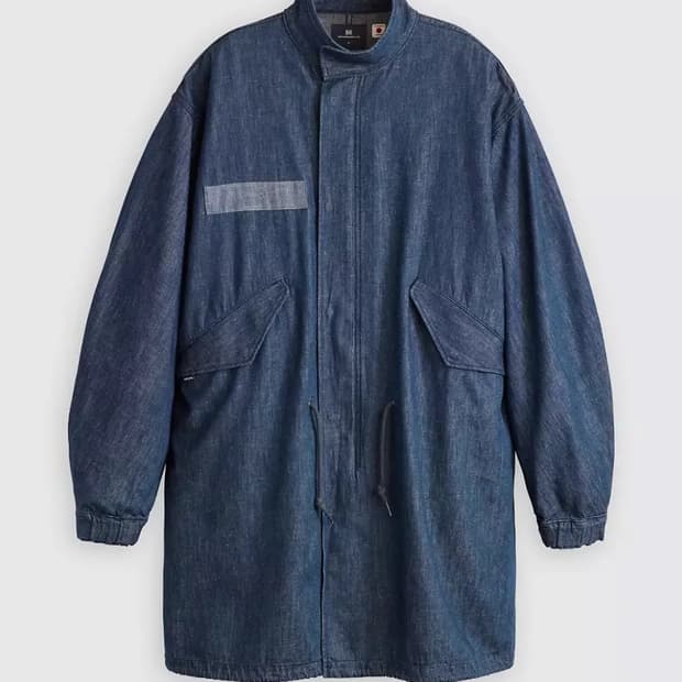 리바이스 블루탭 피쉬테일 파카 자켓 L 사이즈 새상품 판매합니다.