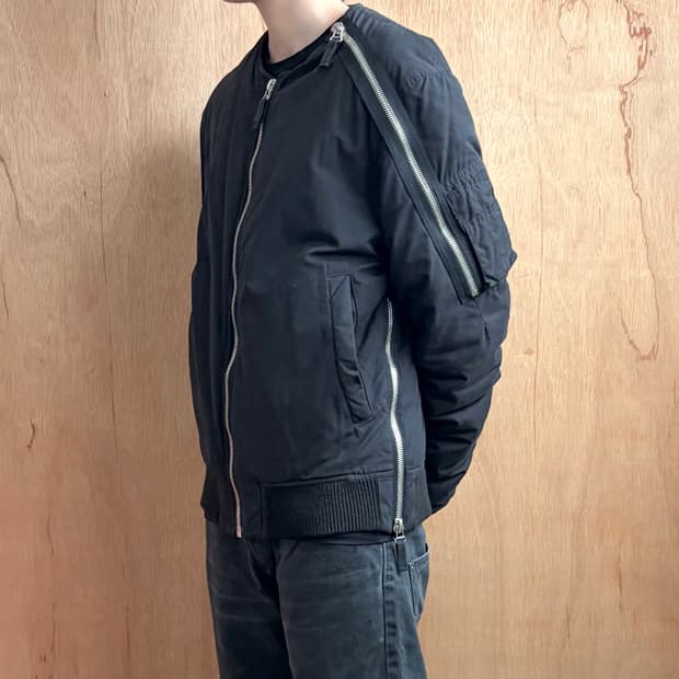 지에다 봄버 자켓