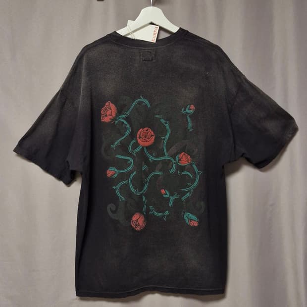 카미야 Rose Distressed 포켓 티셔츠