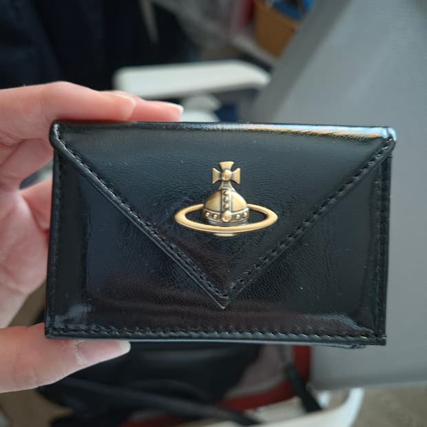 비비안웨스트우드 반지갑