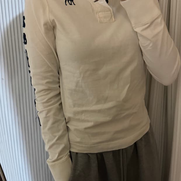 아베크롬비 화이트 헨리넥 긴팔티셔츠
