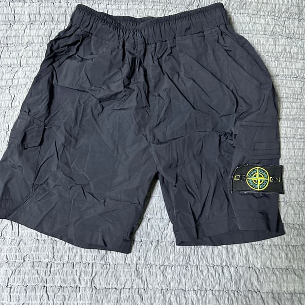 스톤아일랜드 블랙 반바지