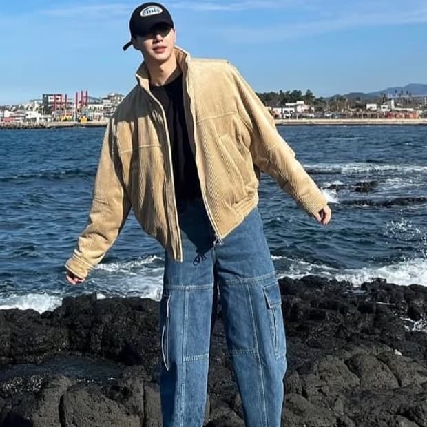 솔리드옴므 코듀로이 자켓