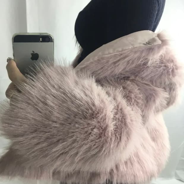 유화드 핑크퍼자켓