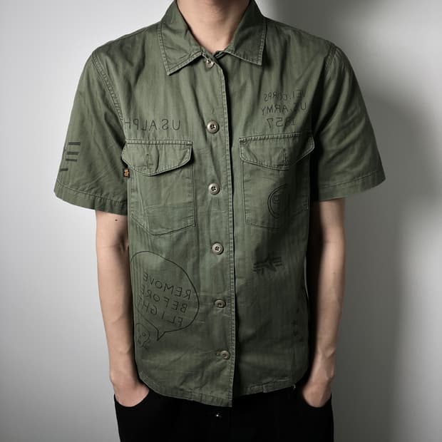 알파인더스트리 핸드라이팅 그래픽 밀리터리 반팔 셔츠 M