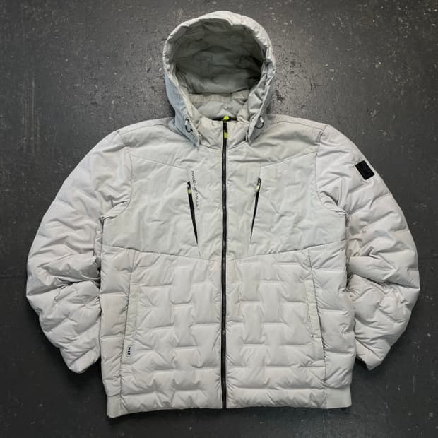 105 밀레 경량패딩 