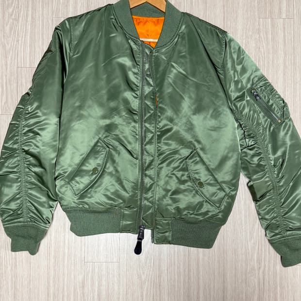 알파인더스트리 ma-1 m사이즈 