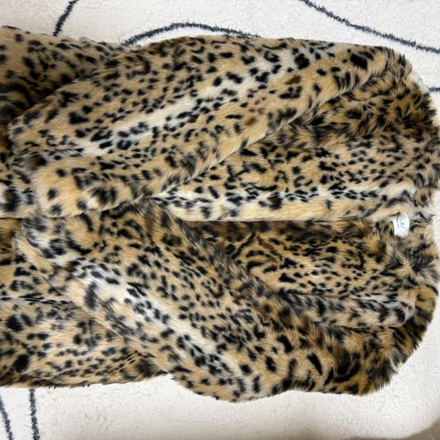 페이크 호피 퍼