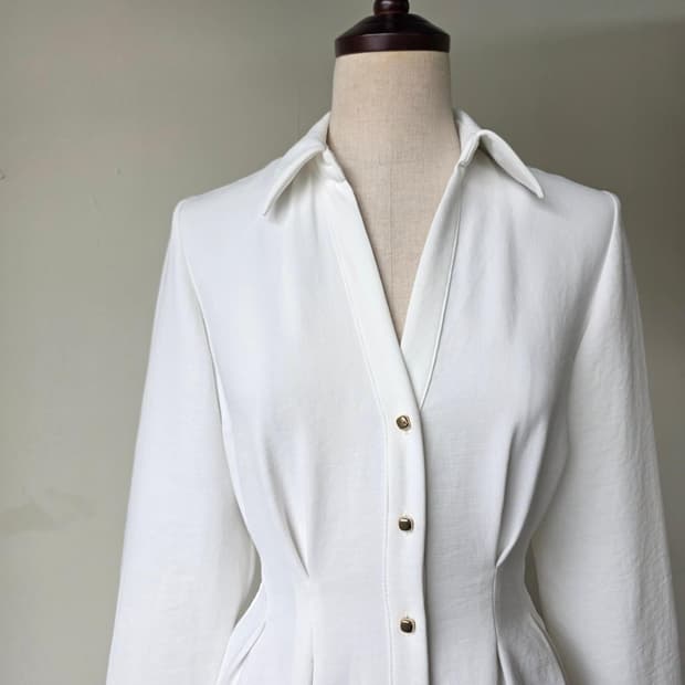 미착용 새상품 ZARA 자라 화이트 핀턱 롱 원피스