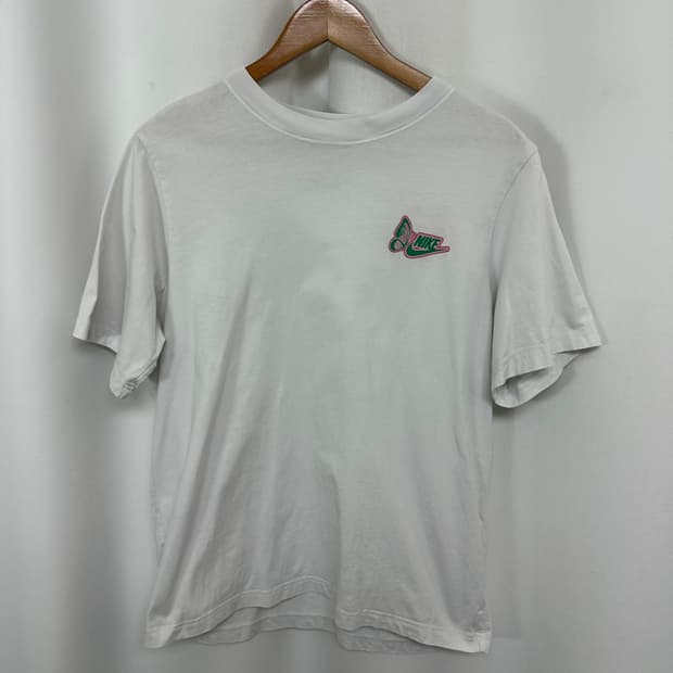 나이키 공용 나비 반팔티 XL (95)