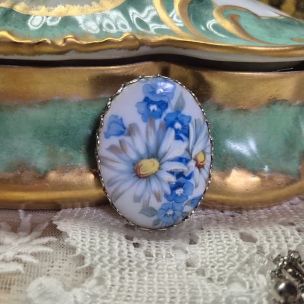 Vintage 플라워 세라믹 브로치