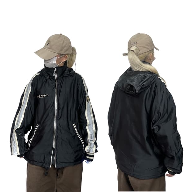 데상트 블랙 일본판 내부 기모 뽀글이 바람막이 트랙 자켓 L