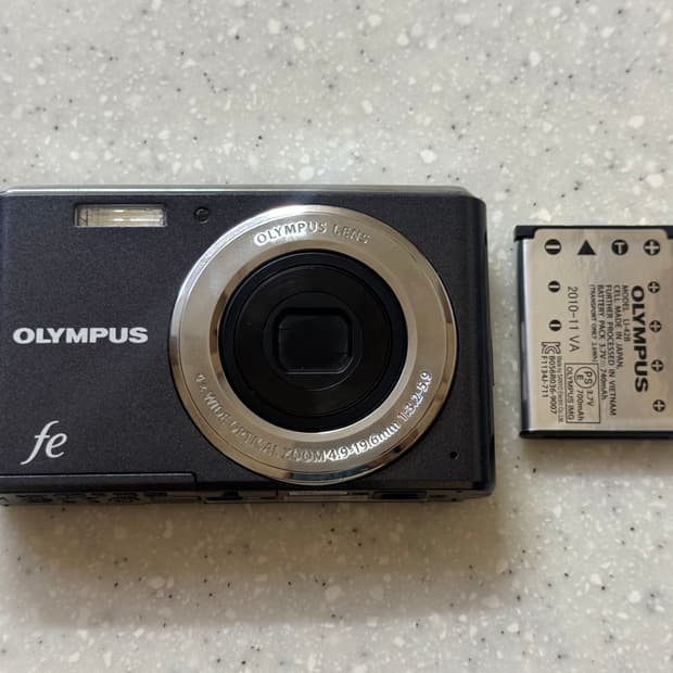 올림푸스 FE-4050 블랙 디카 작례 있음