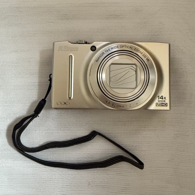 니콘 쿨픽스 S8200 디카 디지털카메라