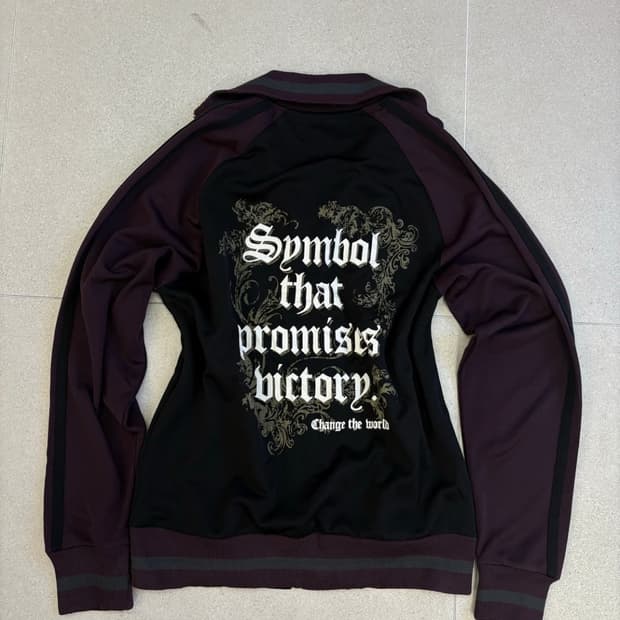 배색집업프린팅져지(반크롭으로 수선)