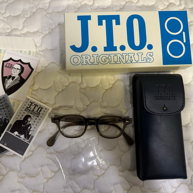 Jto 줄리어스 타르트 그레이 크리스탈 42