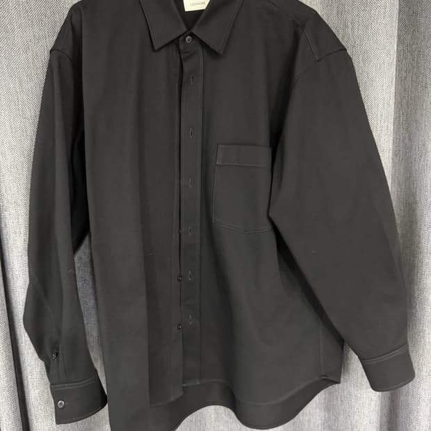르메르 25ss 빅셔츠 50사이즈