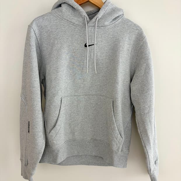 나이키 녹타 후드티 그레이