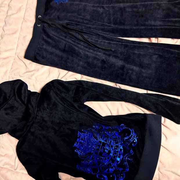 쥬시꾸뛰르 벨루어 벨벳 트레이닝 세트 셋업s