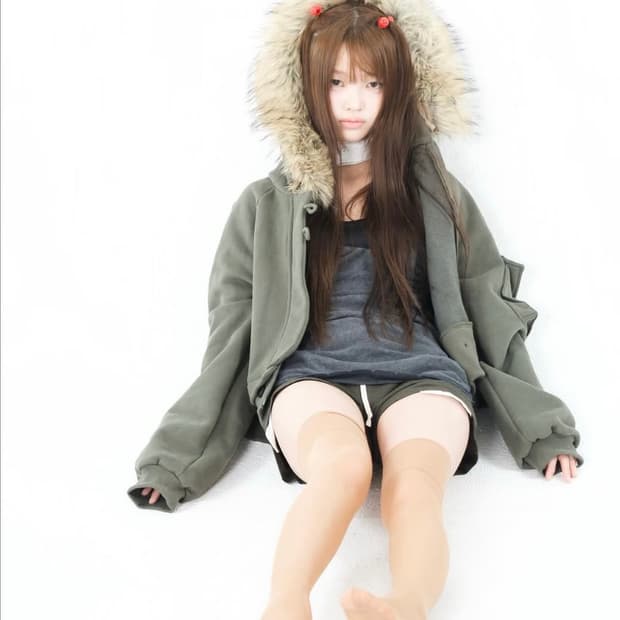 Oshigh 2way fur hood zip up khaki(새제품)