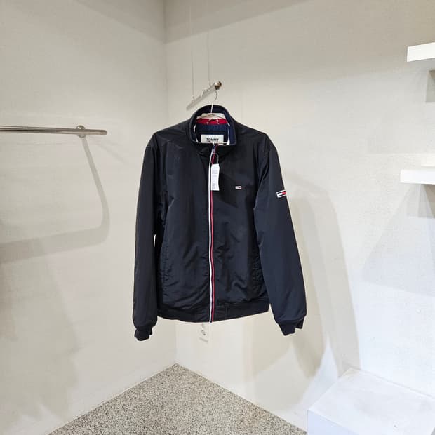 타미진스 바람막이 점퍼