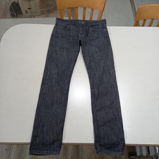 32 리바이스511 Mexico 스판 슬림일자진 다크그레이 32-341