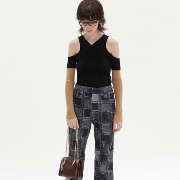 Andersson Bell offsoulder Knit