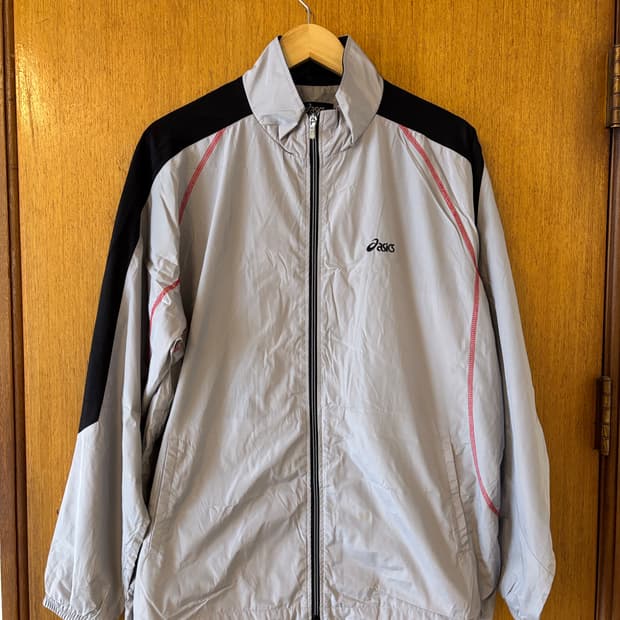 아식스 바람막이 자켓 그레이