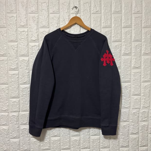 [M] 크롬하츠 레드 레더패치 크로스 맨투맨