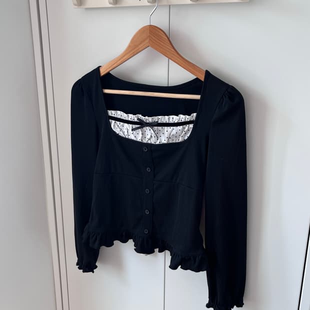 Dazy 도트 셔링 레이어드 러블리 롱 슬리브