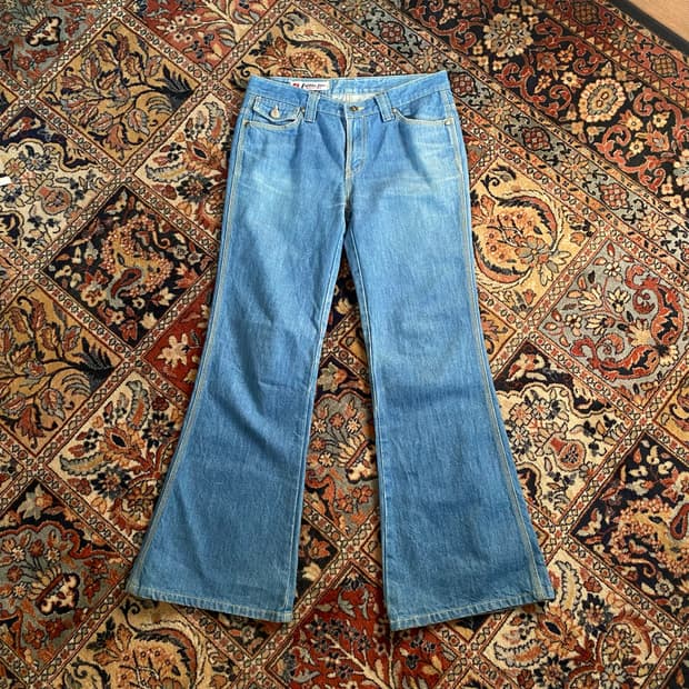 🌊Indiblue bell-bottom jeans