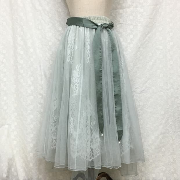 엑시즈팜 포에티크 레이스 치마