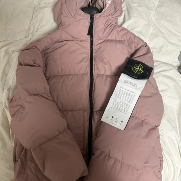 Stone island 패딩 사이즈 L 새상품
