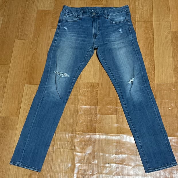 유니클로 중청 데님팬츠 청바지