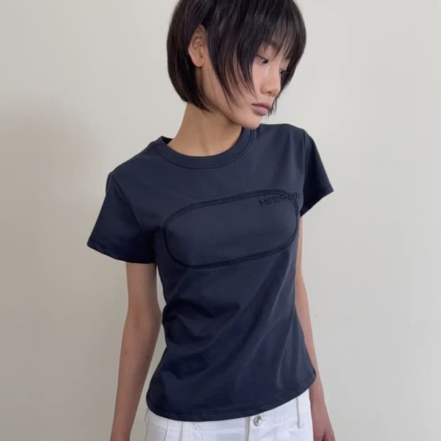 미스테페넘 VOL. 4.0 Cut Out T NV