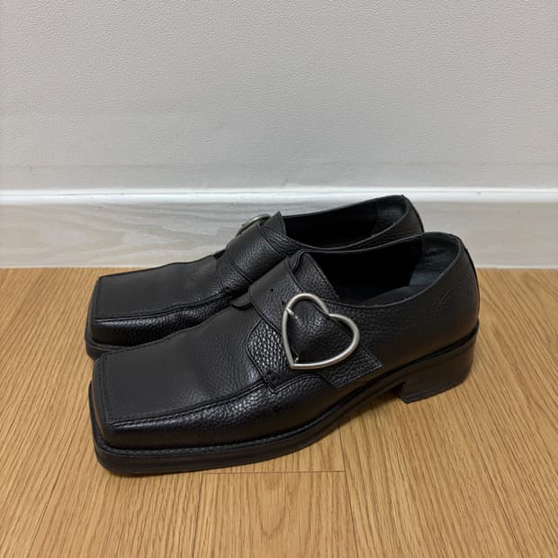 마틴로즈 스퀘어토 로퍼