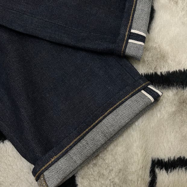 [33]유니클로U 셀비지 레귤러핏 데님팬츠/생지