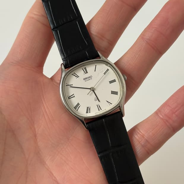 1980s Chariot Cushion Case Silver Quartz