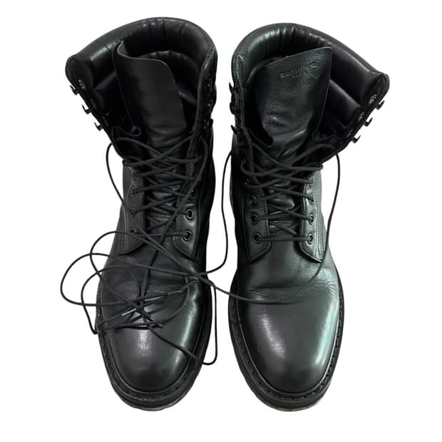 생로랑 15fw 컴뱃 부츠