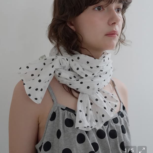 펀프롬펀 도트 스카프