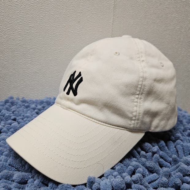 MLB] 루키 언스트럭쳐 볼캡 NY (Ivory)