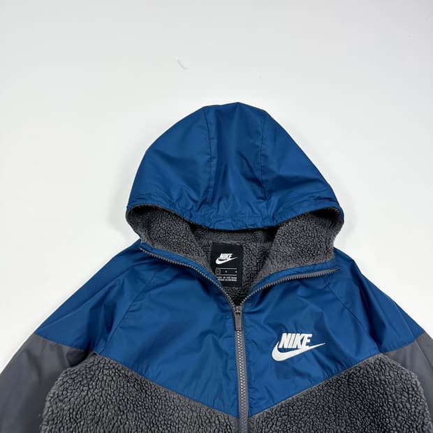 나이키 윈드러너 후리스 바람막이 자켓 (L 여성추천)