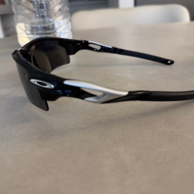 오클리 레이다락