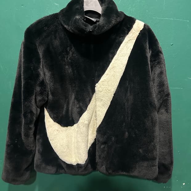 나이키 빅로고 쉐르파 자켓 M