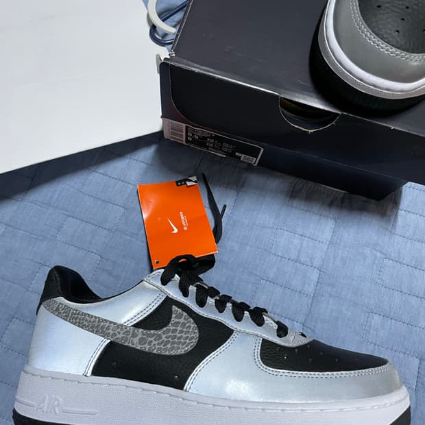 Airforce 1B silver snake (245)